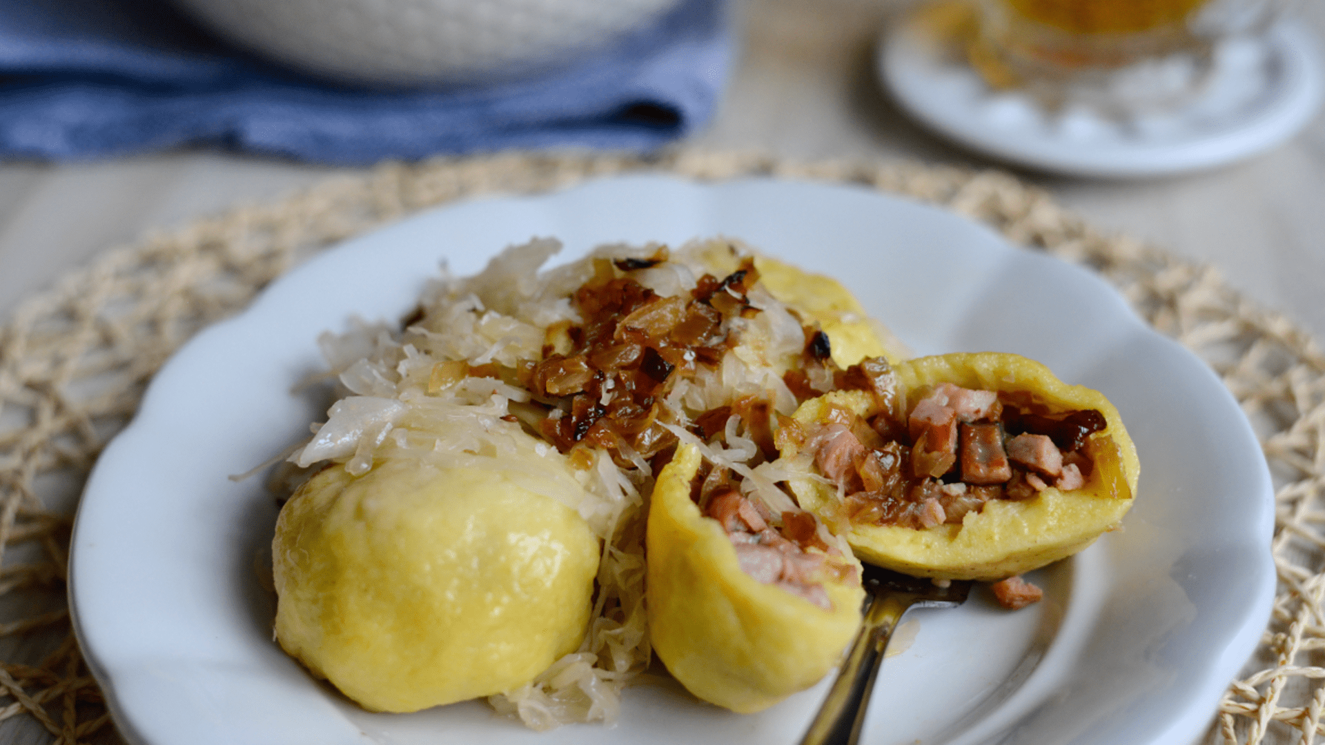 Bramborové knedlíky plněné uzeným masem 6 sztuk